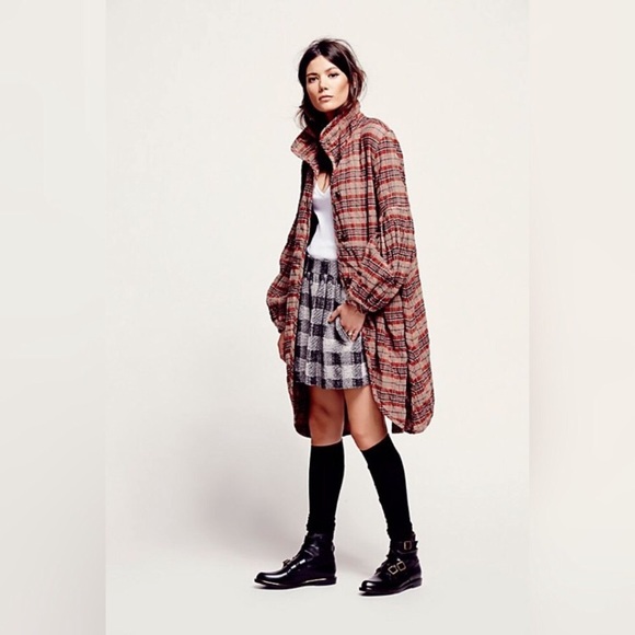 Free People Jackets & Blazers - 🎉RARE🎉Free People Oversized Flannel Jacket
